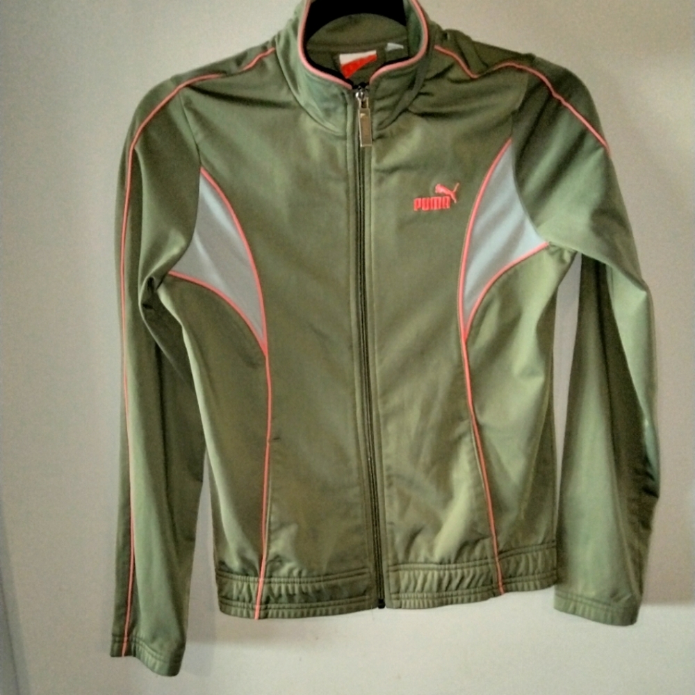 Puma activewear sweatshirt